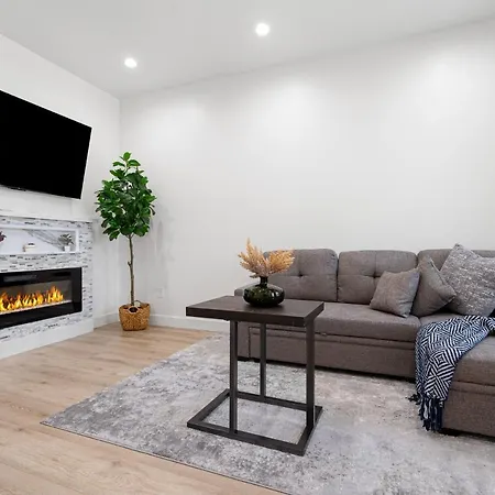 Modern 2Bed 2Bath W/ Parking In Excelsior District Villa